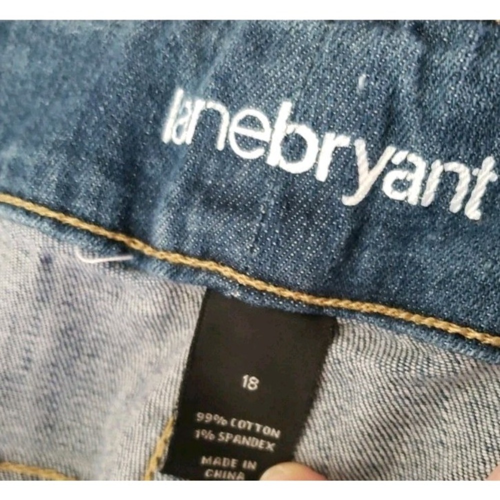 Lane Bryant Plus Size 18 Blue Denim Jeans Straight Inseam 26" Distressed - Picture 5 of 5